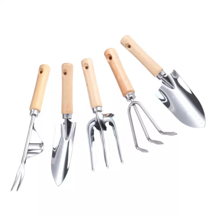 Best Indoor Gardening Tool Sets