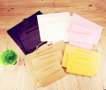 2015 New fancy custome logo printed paper shopping bag ,gift bag,paper bag with handle