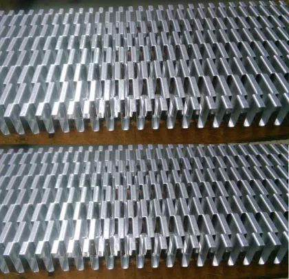 Serrated Fin/ Offset Fin