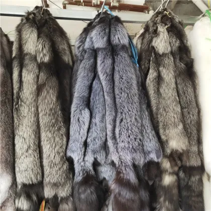 China factory wholesale large size Premium Silver Fox Fur Pelt Silver Fox Fur Hide