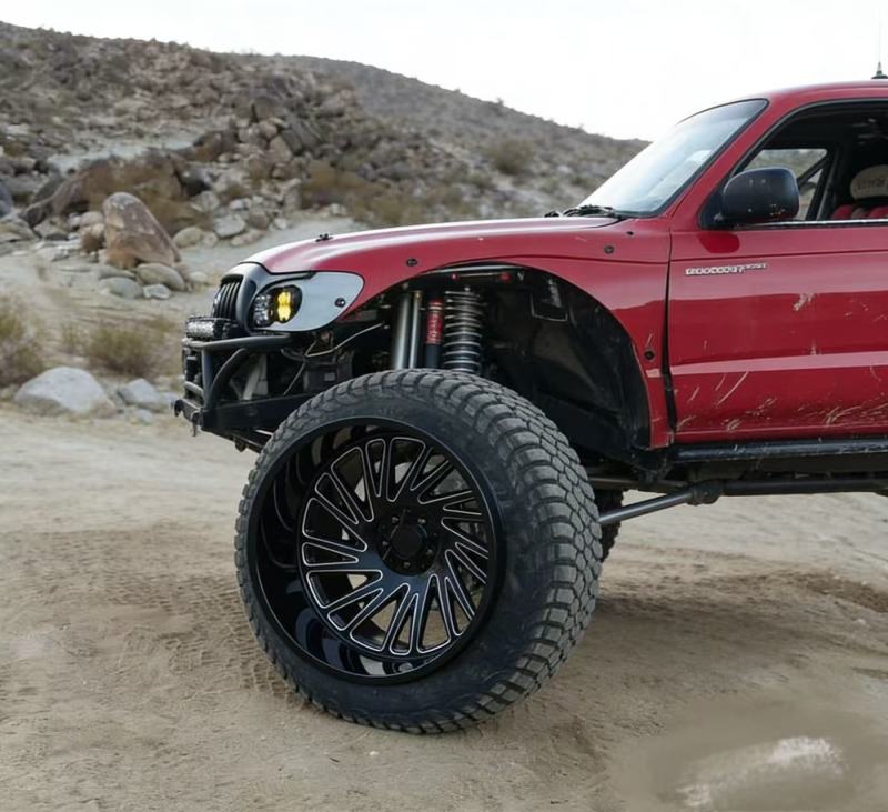 Gloss Black Milled 24-inch Wheel Rim