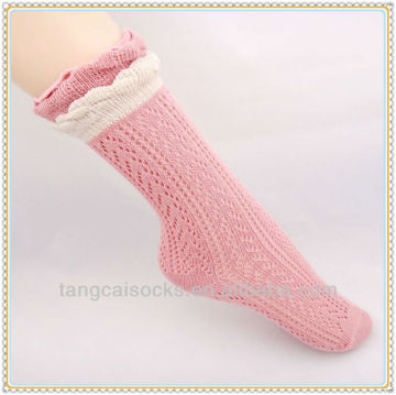 women's socks with pointelle pattern with lace on the welt