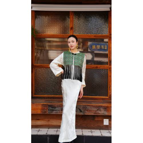 Shisanchai Grassland Post Road Brocado De Seda Borla Nube Hombro