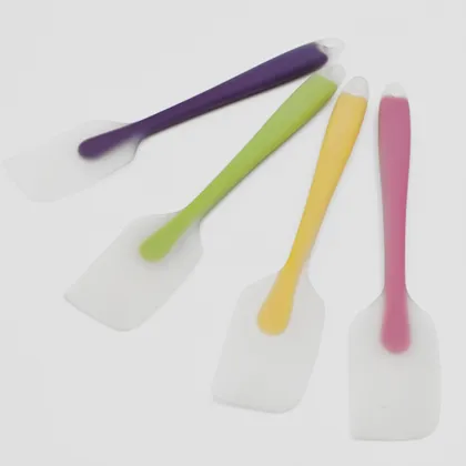 High Quality Silicone Baking Tools - Transparent Bakeware & Pastry Scrapers
