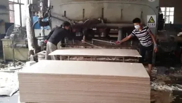High Glossy PVC / HPL / UV/Melamine Paper Coated MDF