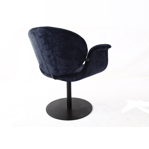 Artifort Little Tulip Lounge Chair by Pierre Paulin