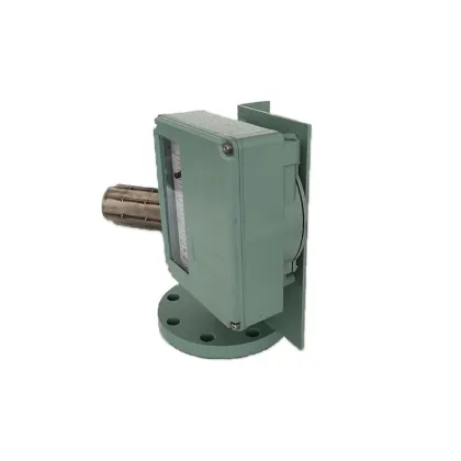 Intelligent liquid level detector