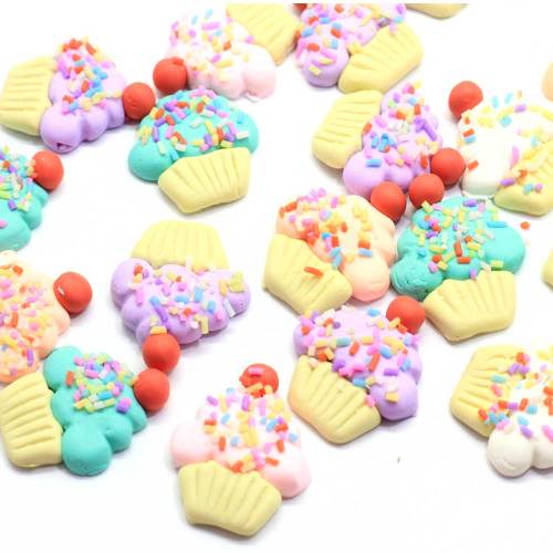 Neu Ankunft 24 * 28MM Polymer Clay Kuchen Perlen Kawaii Clay Streusel Cupcake Cabochons Haarschleife Center DIY - 100Stücke / Beutel