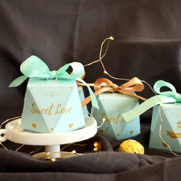 Diamond shape paper candy box