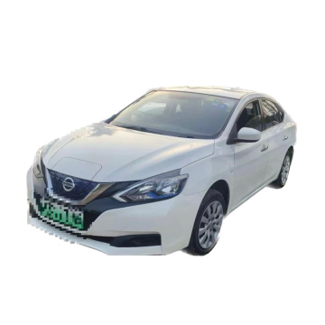 Berline compacte nissan sylphy pure électrique