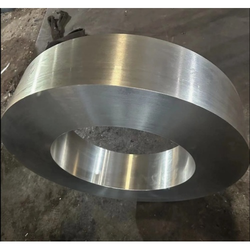 40CrNiMoA 31CrMoV9 Anealing Forged Sleeves