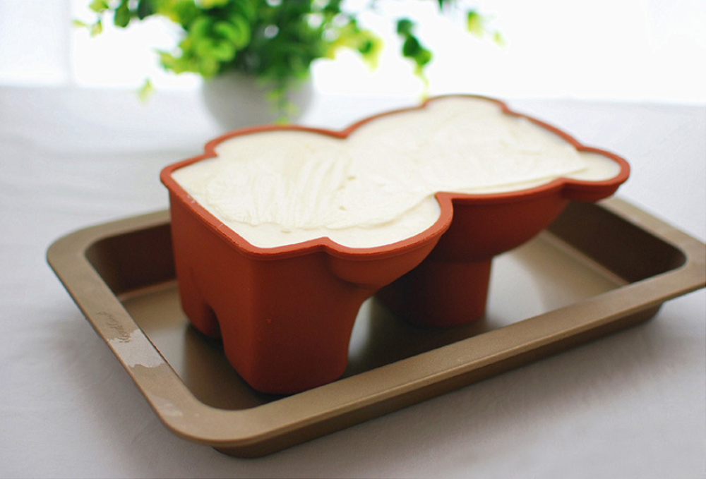3D Kawaii Bear Silicone Cake Mold Pan (9)