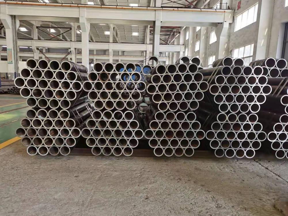 ống thép liền mạch cho thùng xi lanh thủy lực