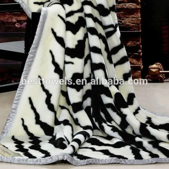 super soft and printed heavy plush raschel blanket