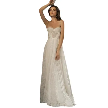 Modest Bohemian Lace Beach Wedding Dresses with Sweetheart Appliques for Boho Summer Bridals