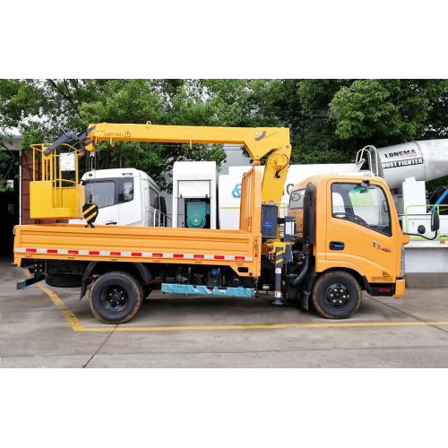 Brand New 3.2t XCMG Crane Truck For Sale