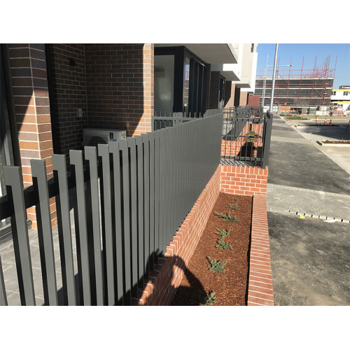 Outdoor Temporary Fence welded wire temporary construction metal fence panels Factory