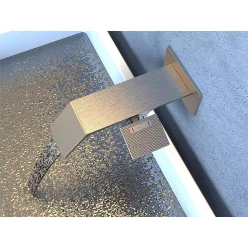 Modern Brass Faucet Mixer Tap Wall Concealed Basin Faucet for Bathroom Factory