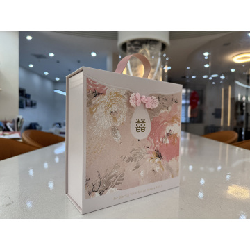 Portable Hinged-Lid Rigid Gift Box