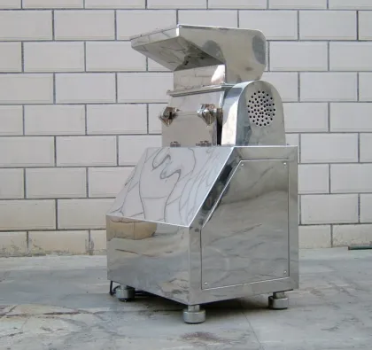 Coarse crusher machine for food industry