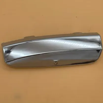 The grille under the front bar ventilation net is suitable for benz W167 167 885 4202