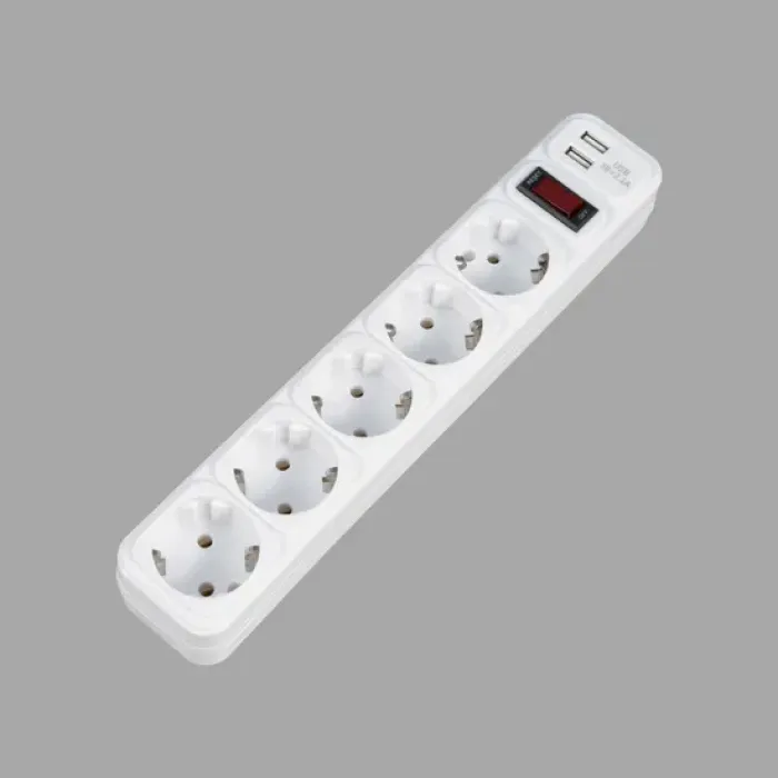 Soket Ekstensi Jerman EU 6 Arah dengan Sakelar