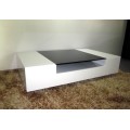 Fashionable modern white high gloss coffee table