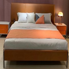 Napapa Light Luxury Bed