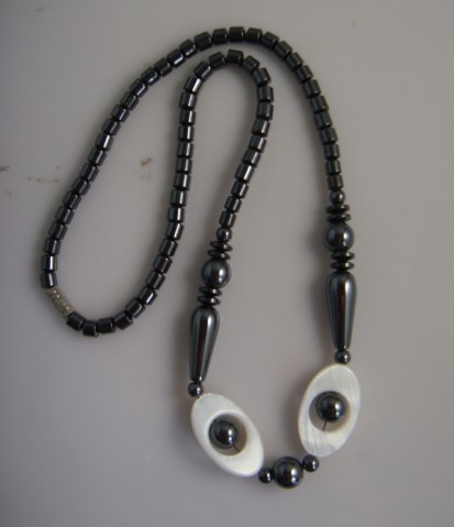 Collier de coquille de perle d&#39;hématite