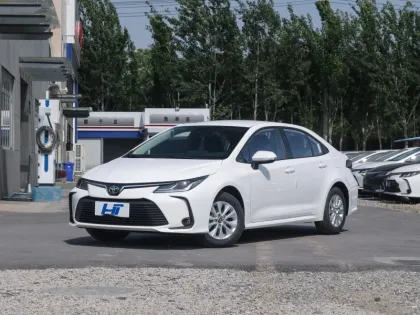 China Manufacturer Hybrid Electric Car Corolla Dual Engine 1.8L E-CVT Pioneer Adult Electric Vehicle