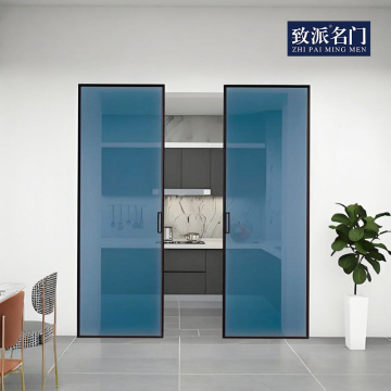 Internet celebrities double open ghost doors