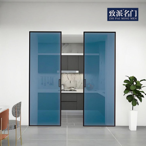 Internet celebrities double open ghost doors