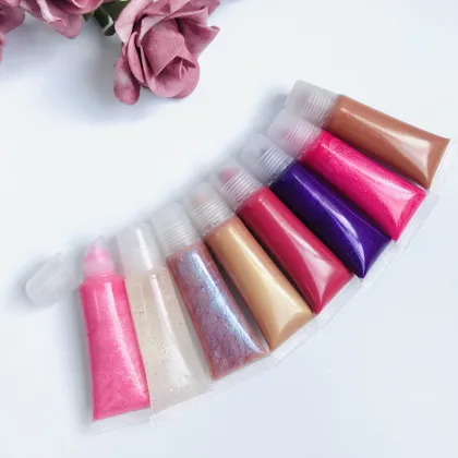 Private Label 9-Color Moisturizing Lip Gloss