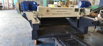 Máquina giratoria de pelado de registro para chapa del núcleo de la cara de madera