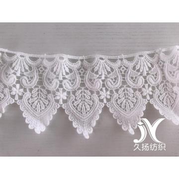 Bordure de broderie en polyester au crochet