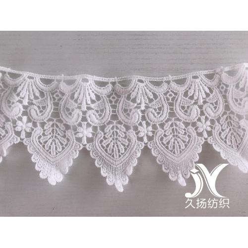 Bordure de broderie en polyester au crochet