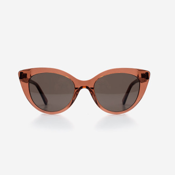 Lunettes de soleil pour femmes de design quintessentielles