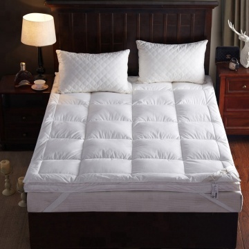 Luxurious Fitted Quilted Mattress Topper Mattress Cover