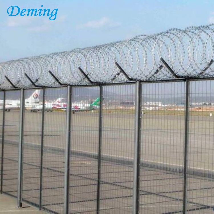 2.1m Powder Coated Galvanized Airport Fence