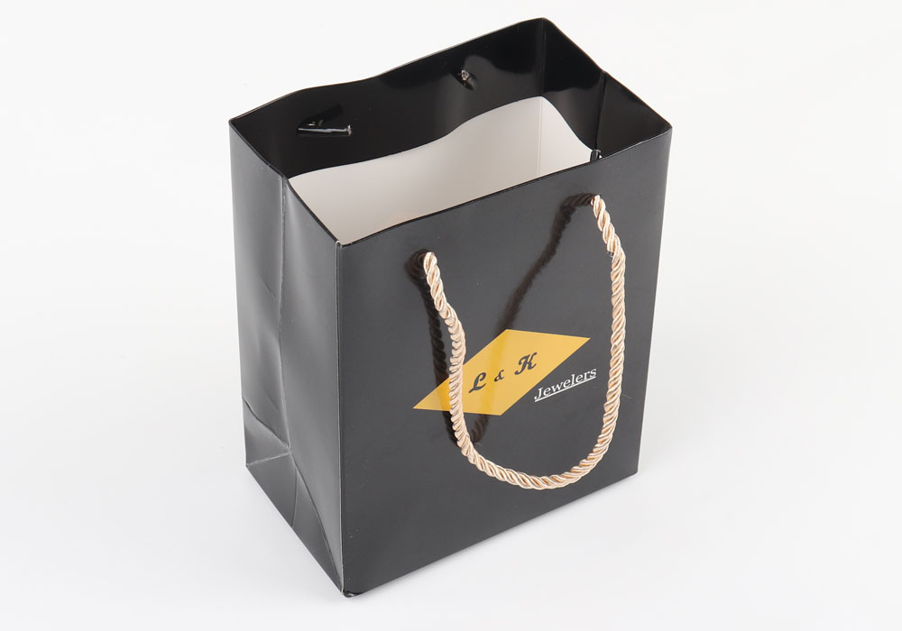 paper bag packaging