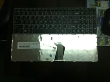 Ibm Lenovo Z560 V560 (us)102-key Keyboard - 25010793