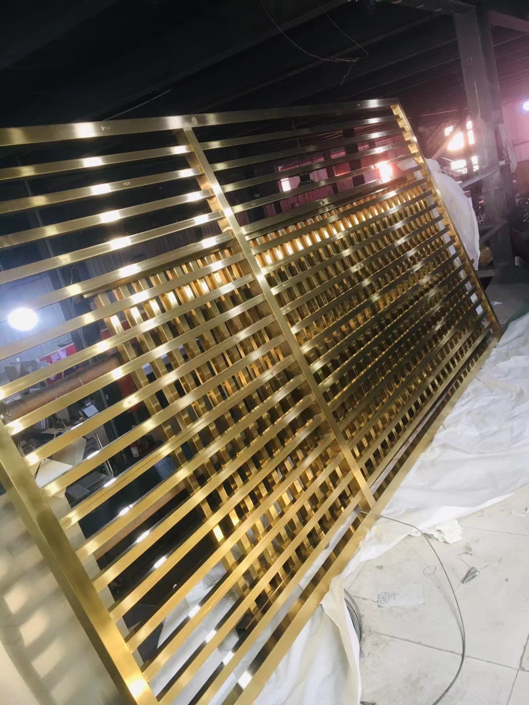 Precision coating device