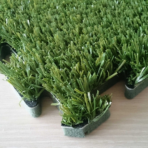 インストールを簡素化するグリーンインターロック人工芝