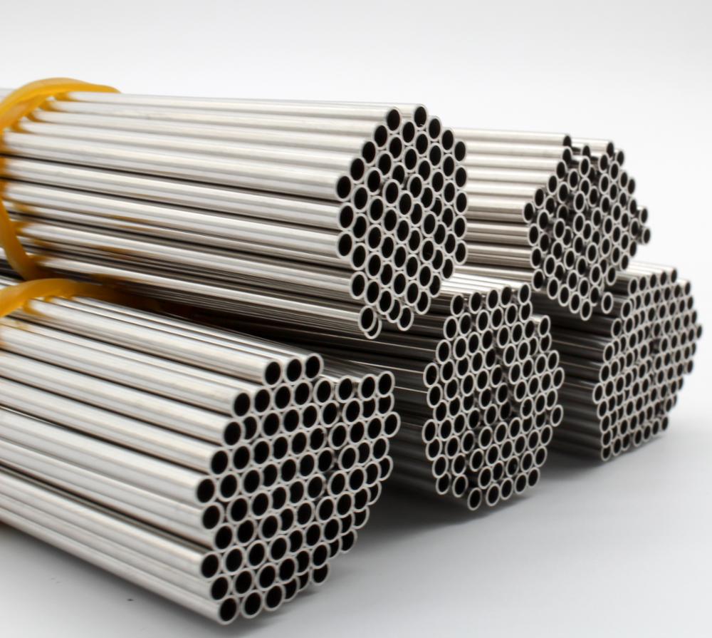 Titanium seamless ASTM B338 heat exchanger tube