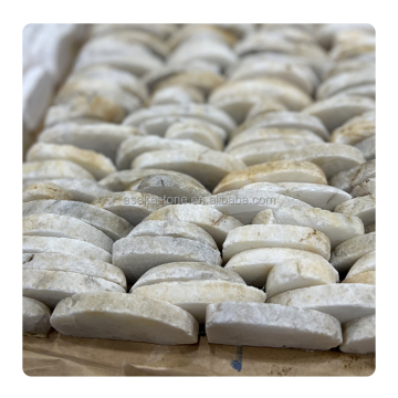 Wholesale Stacked White River Pebble Stone Mosaic Tiles for Outdoor Paving and Home Decoration