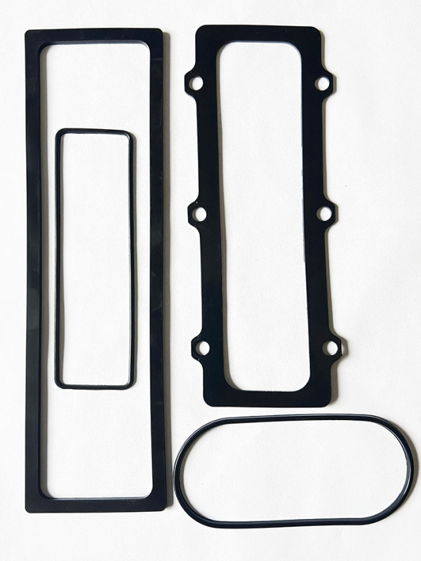 High-pressure fuel injection pump cover plate rubber pad