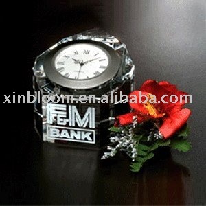CC003 Crystal clock