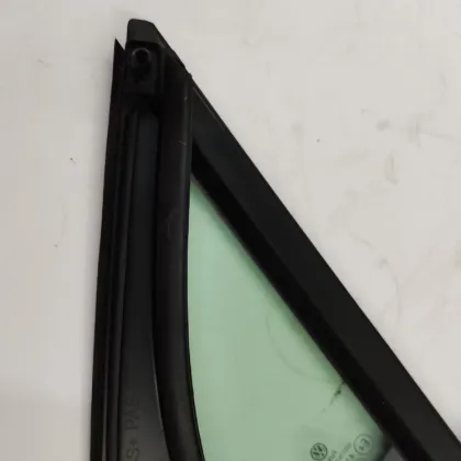 5NN845114 FUYAO Triangular Glass Fixed Door for VW Tiguan Promotion