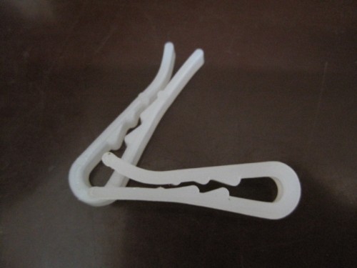 plastic clip for packing clothing 