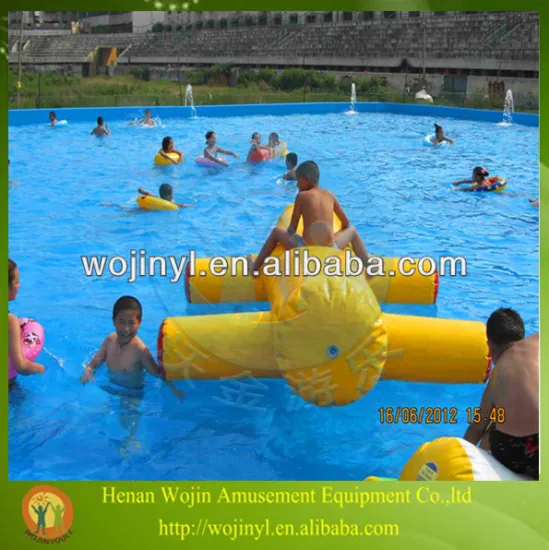 Whole sale Inflatable squeeze water tube toy